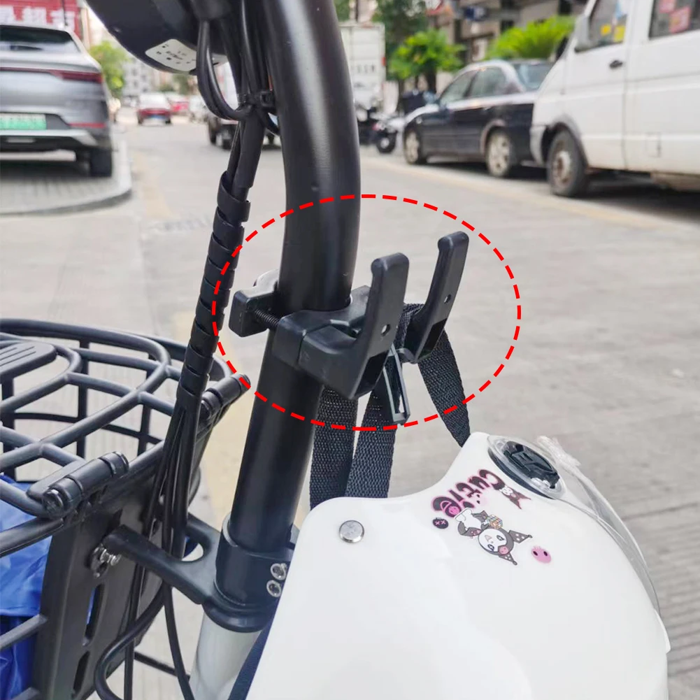 خطافات لتعليق ملحقات خوذة الدر - مراجعة Motorcycle Gear Backpack وسعره